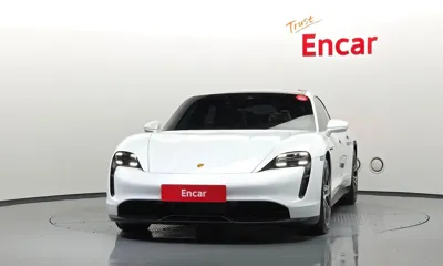 Porsche Taycan 2023, 17406 км, за 71531.76 USD