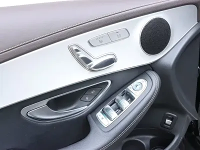 Mercedes-Benz GLC 2022, 68500 км, за 30299.03 USD - фото 13