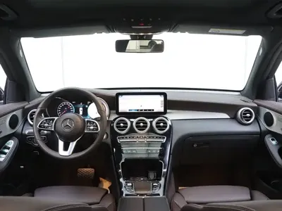 Mercedes-Benz GLC 2022, 68500 км, за 30299.03 USD - фото 22