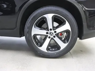 Mercedes-Benz GLC 2022, 68500 км, за 30299.03 USD - фото 32