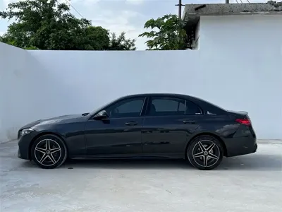 Mercedes-Benz C-Class 2023, 62800 км, за 27451.32 USD