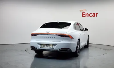 Hyundai Grandeur 2022, 72859 км, за 16345.02 USD