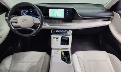 Hyundai Grandeur 2022, 72859 км, за 16345.02 USD - фото 7