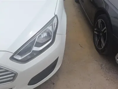 Ford Escort 2018, 67100 км, за 3531.42 USD