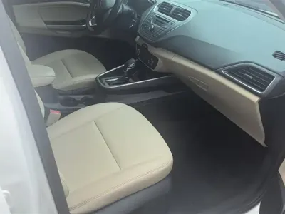Ford Escort 2018, 67100 км, за 3531.42 USD - фото 8
