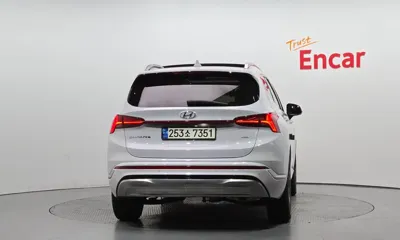 Hyundai Santafe 2022, 57762 км, за 22427.35 USD