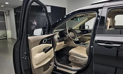 Kia Canival 2023, 24330 км, за 21216.49 USD - фото 11