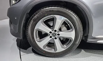 Mercedes-Benz GLC-Class 2019, 91520 км, за 16377.27 USD