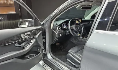 Mercedes-Benz GLC-Class 2019, 91520 км, за 16377.27 USD - фото 11