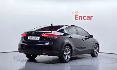 Kia K3 2018, 65251 км, за 6840.39 USD