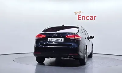 Kia K3 2018, 65251 км, за 6840.39 USD