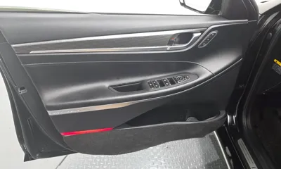 Hyundai Grandeur 2017, 159258 км, за 7468.13 USD - фото 24
