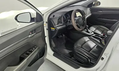 Hyundai Avante 2018, 108509 км, за 5087.54 USD - фото 10