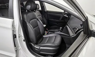 Hyundai Avante 2018, 108509 км, за 5087.54 USD - фото 12