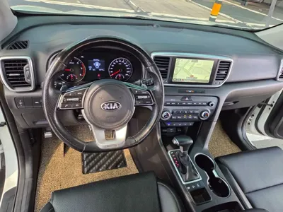 Kia Sportage 2020, 66700 км, за 10416.94 USD - фото 14