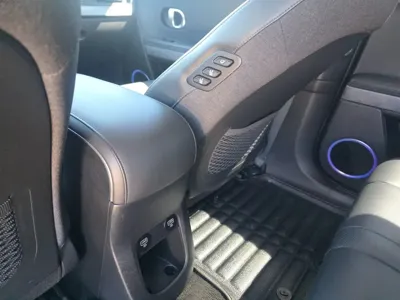 Hyundai Ioniq5 2022, 69000 км, за 20830.88 USD - фото 11