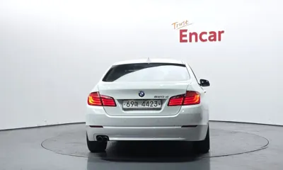 BMW 5-Series 2011, 185846 км, за 3907.28 USD