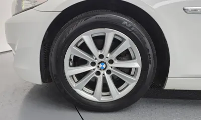 BMW 5-Series 2011, 185846 км, за 3907.28 USD