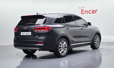Kia Sorento 2016, 118334 км, за 8190.86 USD