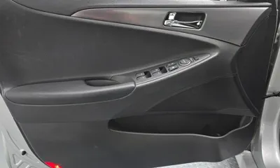 Hyundai Sonata 2014, 89930 км, за 3931.99 USD - фото 24