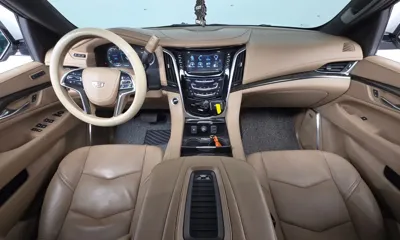 Cadillac Escalade 2020, 144882 км, за 21488.56 USD - фото 7