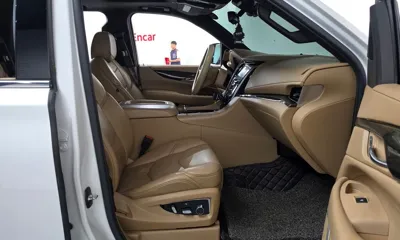 Cadillac Escalade 2020, 144882 км, за 21488.56 USD - фото 12