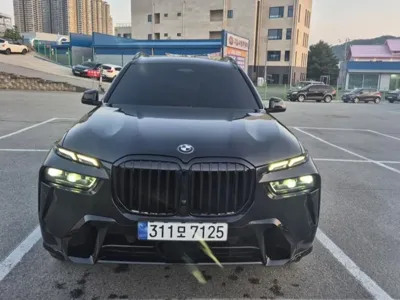 BMW X7 · 2024 год