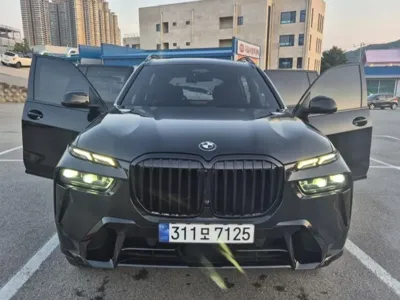 BMW X7 2024, 34000 км, за 72716.69 USD