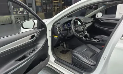 Hyundai Grandeur 2019, 86963 км, за 12046.62 USD - фото 10