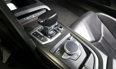 Audi R8 2017, 104916 км, за 63051.74 USD - фото 9