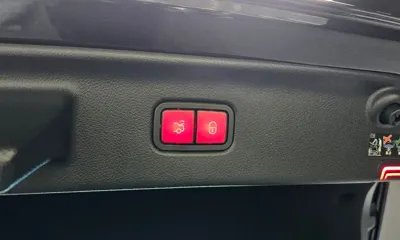 Mercedes-Benz S-Class 2023, 61807 км, за 99973.71 USD - фото 20