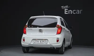 Kia Morning 2012, 28667 км, за 2405.25 USD