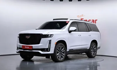 Cadillac Escalade · 2023 год