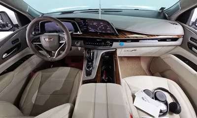 Cadillac Escalade 2023, 11852 км, за 72141.26 USD - фото 7