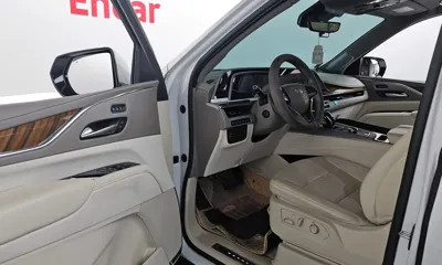 Cadillac Escalade 2023, 11852 км, за 72141.26 USD - фото 10