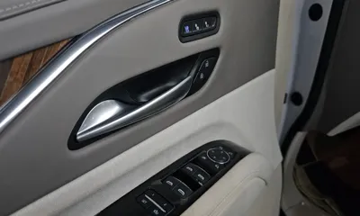 Cadillac Escalade 2023, 11852 км, за 72141.26 USD - фото 39
