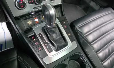 Volkswagen CC 2015, 112644 км, за 4923.2 USD - фото 9