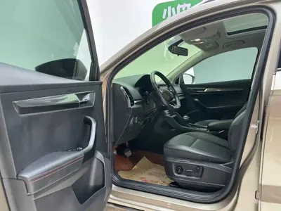 Skoda Karoq 2023, 38500 км, за 18149.77 USD - фото 19