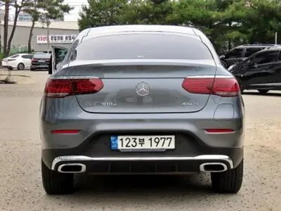 Mercedes-Benz GLC-Class 2021, 39600 км, за 25696.09 USD