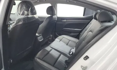 Hyundai Avante 2018, 38763 км, за 8905.93 USD - фото 20