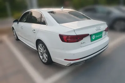 Audi A4L 2019, 65000 км, за 17018 USD