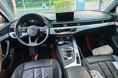 Audi A4L 2019, 65000 км, за 17018 USD - фото 9