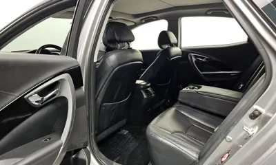 Hyundai Grandeur 2012, 123835 км, за 3776.78 USD - фото 12