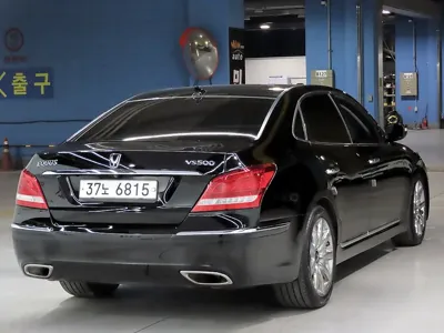 Hyundai Equus 2012, 255555 км, за 2593.77 USD