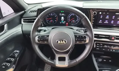 Kia K5 2020, 99434 км, за 10662.25 USD - фото 13