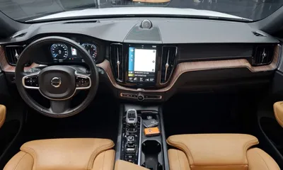 Volvo XC60 2021, 40379 км, за 25200.22 USD - фото 7