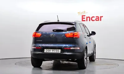 Kia Sportage 2015, 157866 км, за 5185.77 USD