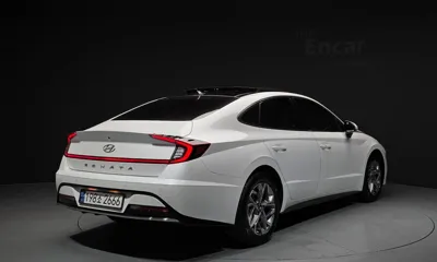Hyundai Sonata 2020, 62156 км, за 10353.58 USD