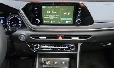 Hyundai Sonata 2020, 62156 км, за 10343.49 USD - фото 14