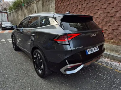 Kia Sportage 2024, 2300 км, за 16738.87 USD